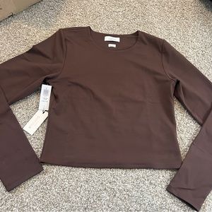 ⛔️SOLD⛔️ Aritzia Babaton Contour Crew Longsleeve Coffee Bean